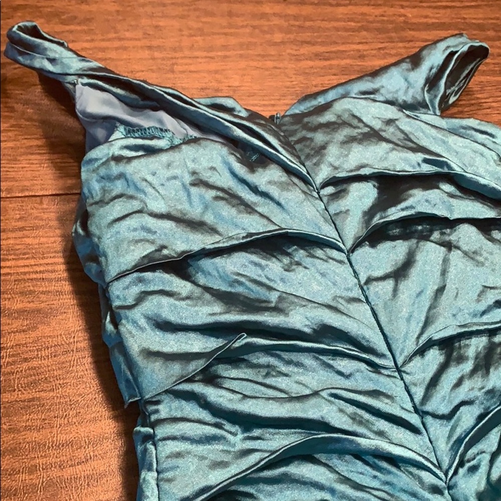 Nicole Miller Shimmery Turquoise Bodycon Dress - Picture 6 of 7
